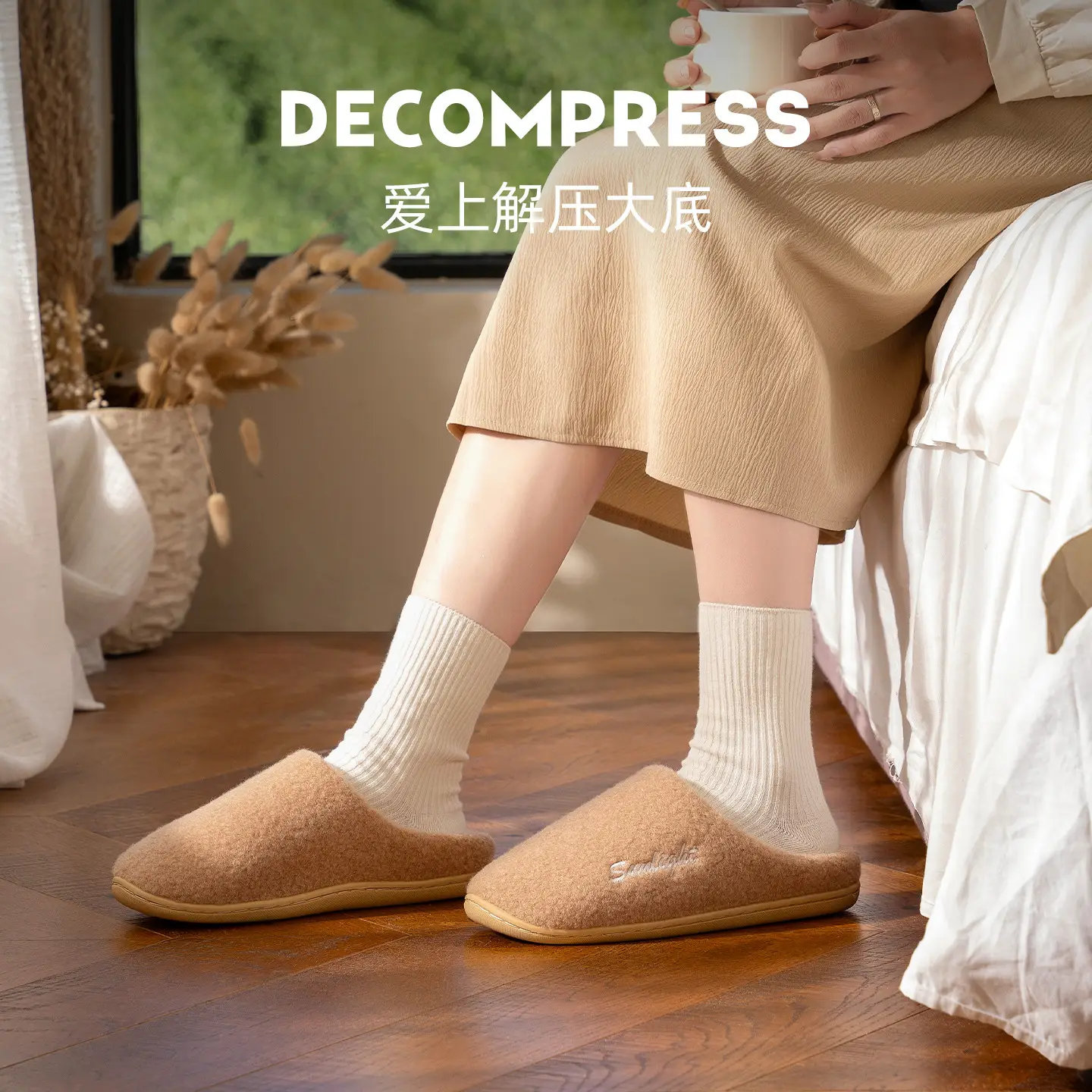 Women Cotton Warm Slippers Winter 2025