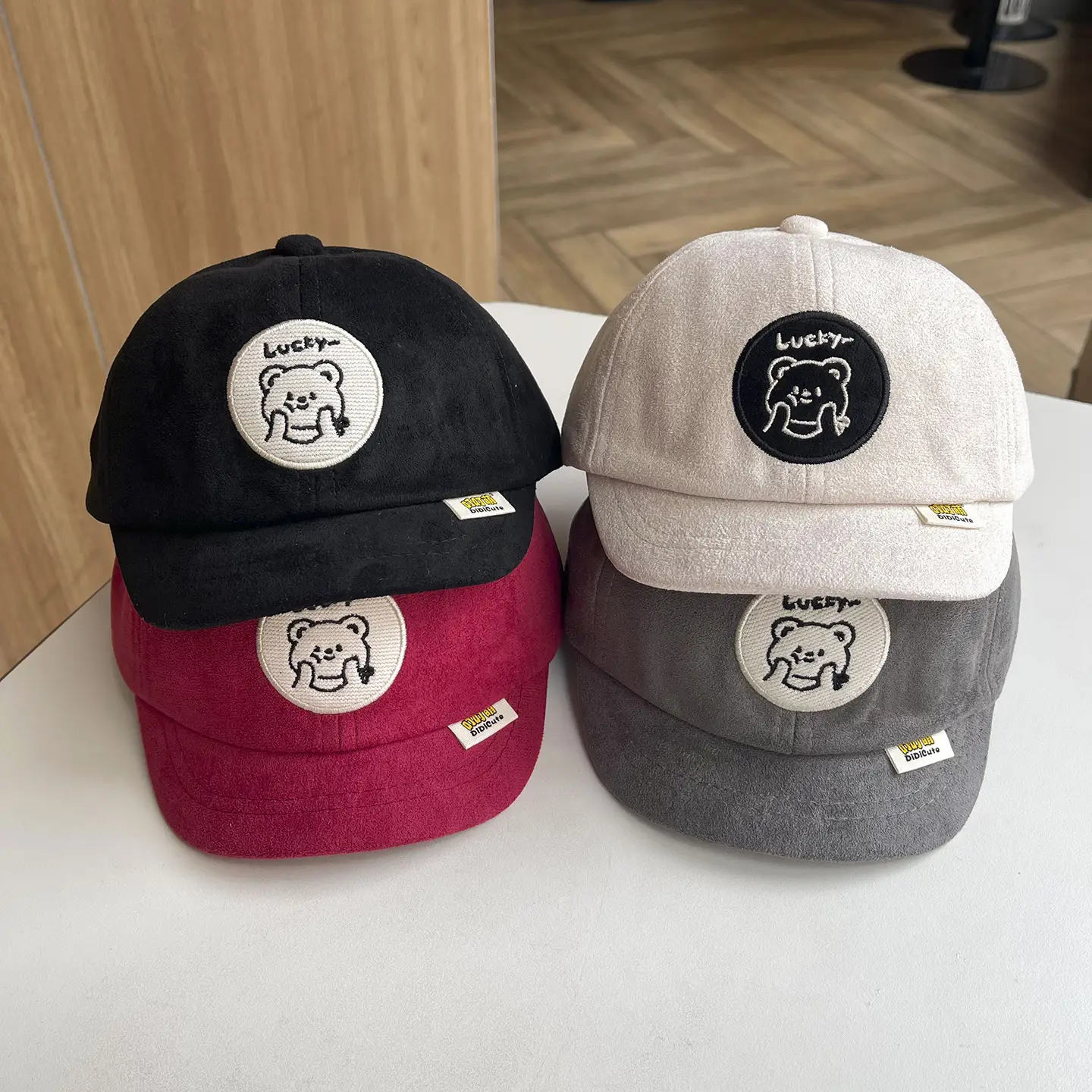 Black Bear Print Baseball Cap for Kids Girls Spring Fall Sun Protection — feature 2