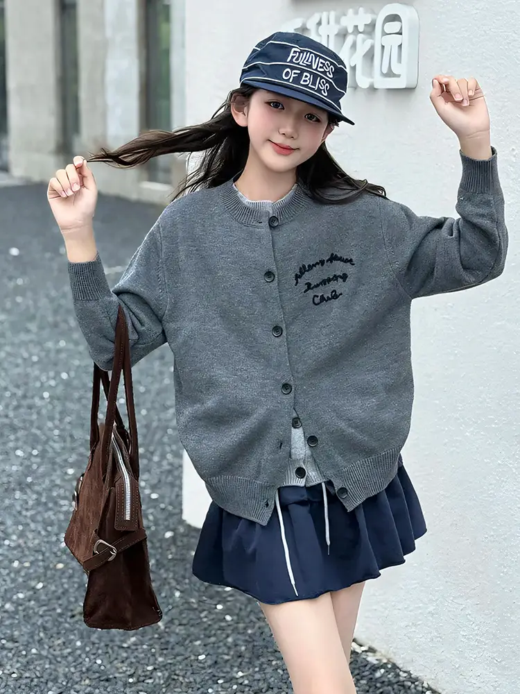 Vintage British Style Women Cap Navy Blue Striped Sailor Cap — feature 4