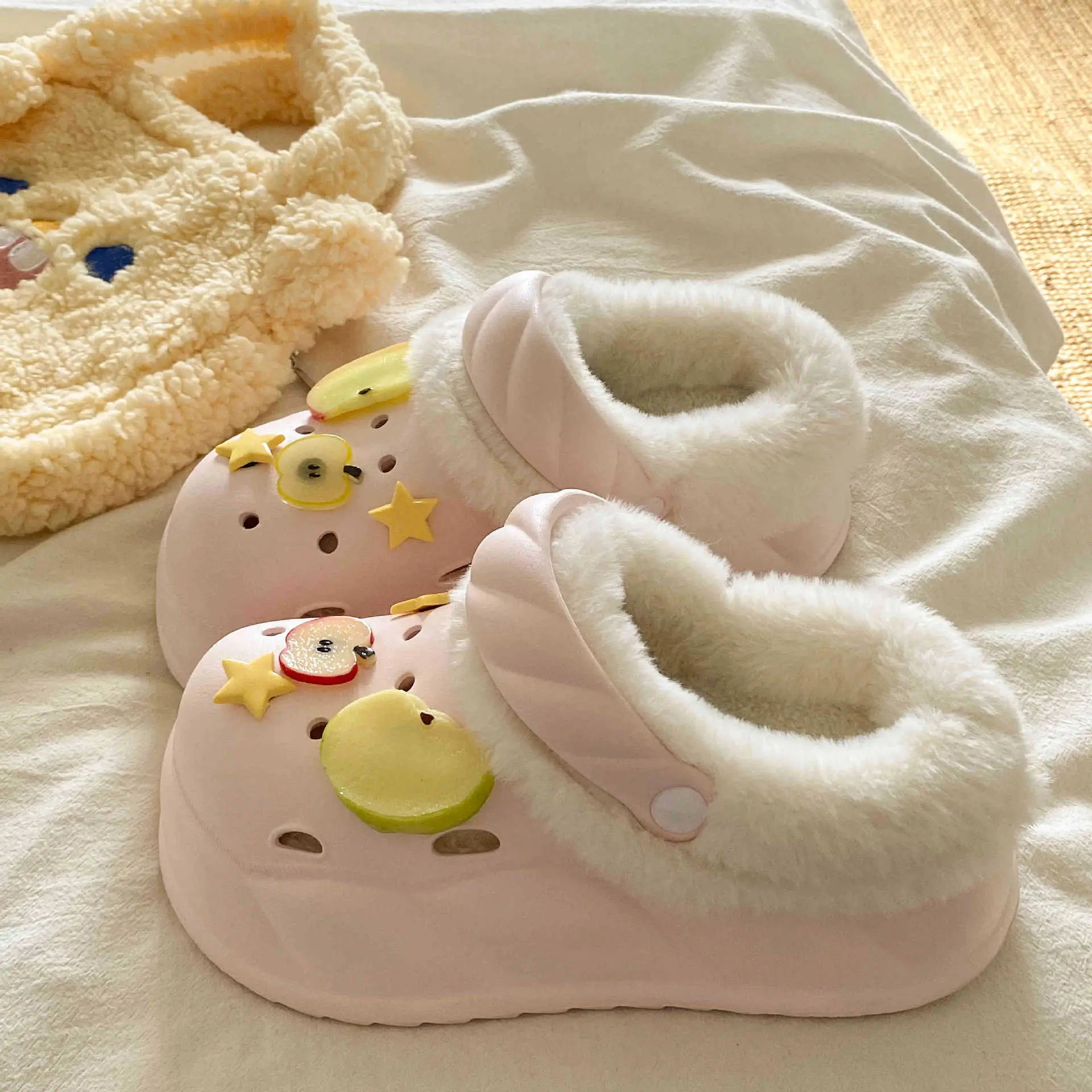 2025 Winter Cotton Slippers with Warm Fleece - Image 3
