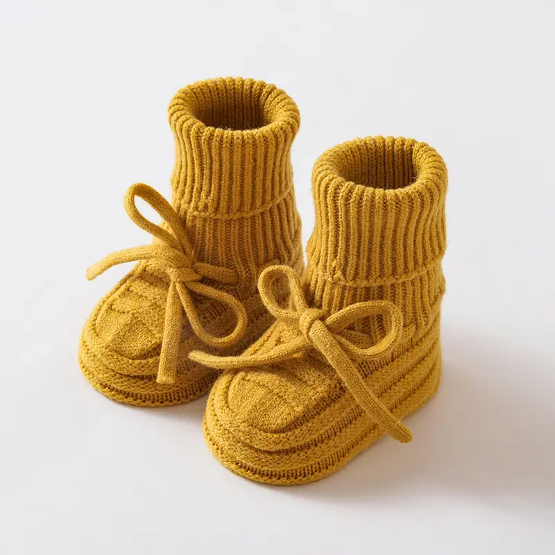 Woolen Baby Socks & Shoes Set Yellow Bow