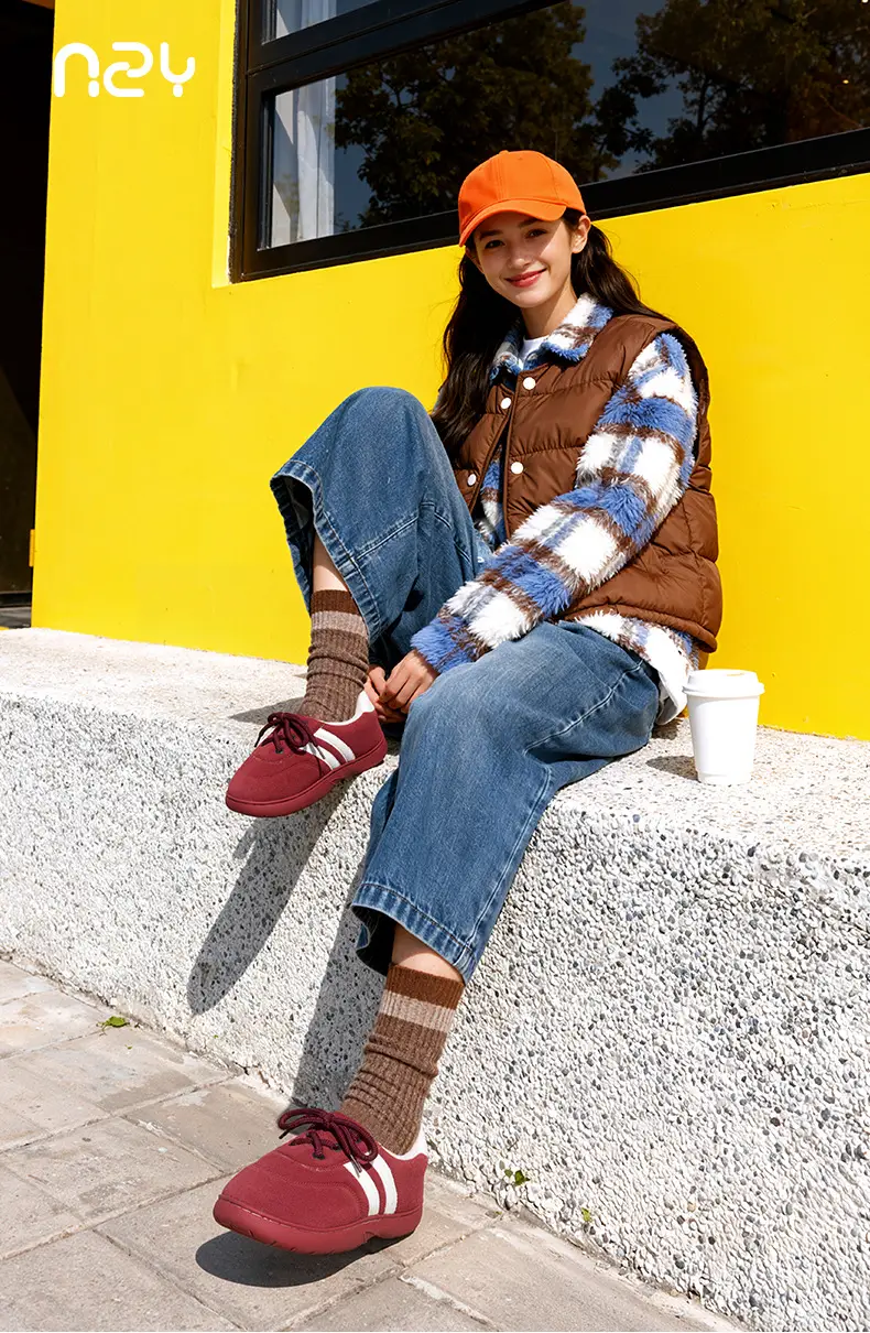Women Velvet Cotton Training Shoes American Style Winter Autumn — feature 1