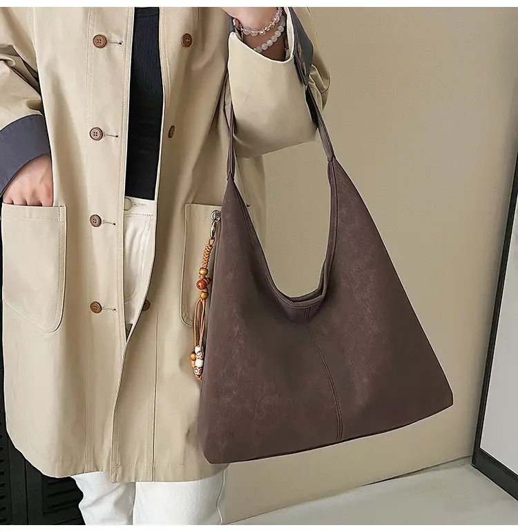 Women Large Capacity Brown Suede Shoulder Bag 2025 — feature 16