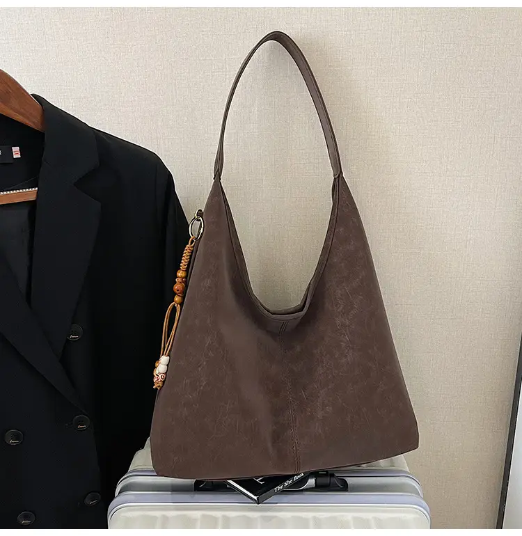 Women Large Capacity Brown Suede Shoulder Bag 2025 — feature 26