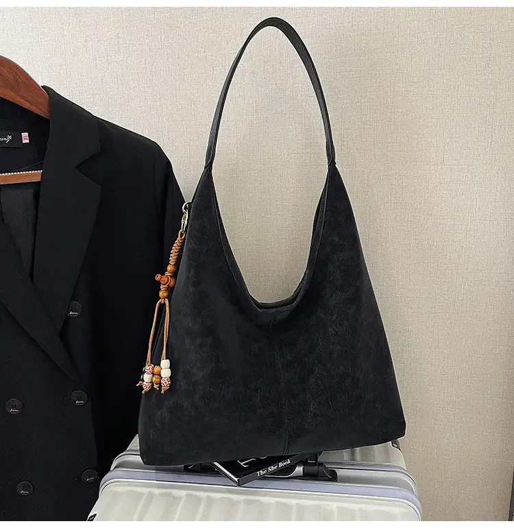 Women Large Capacity Brown Suede Shoulder Bag 2025 — feature 27