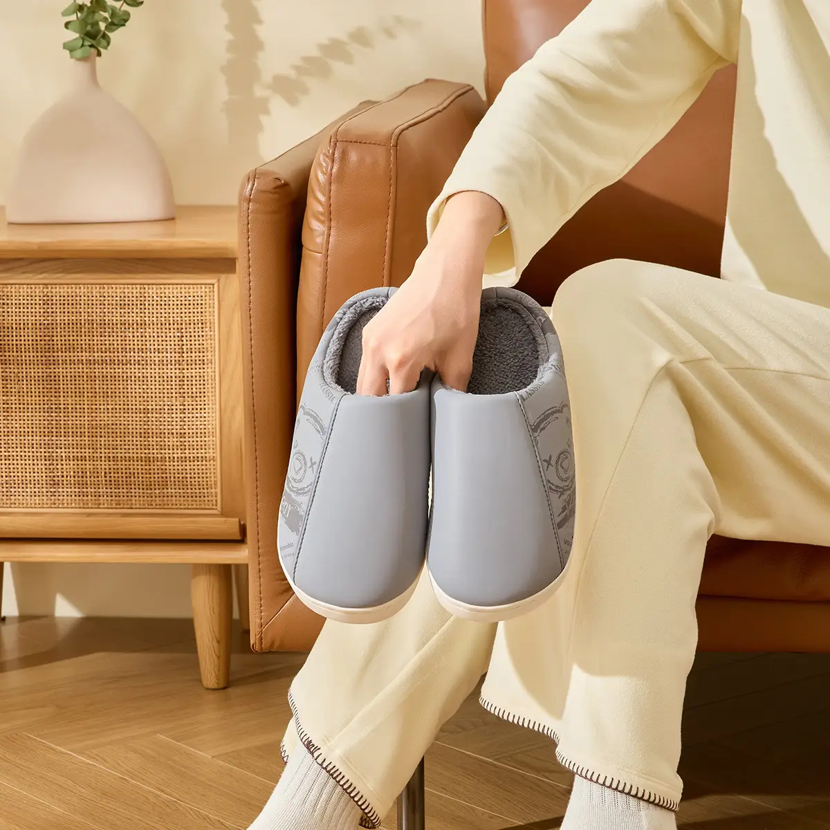 Women Warm Yellow Cotton Slippers Winter Home — feature 2