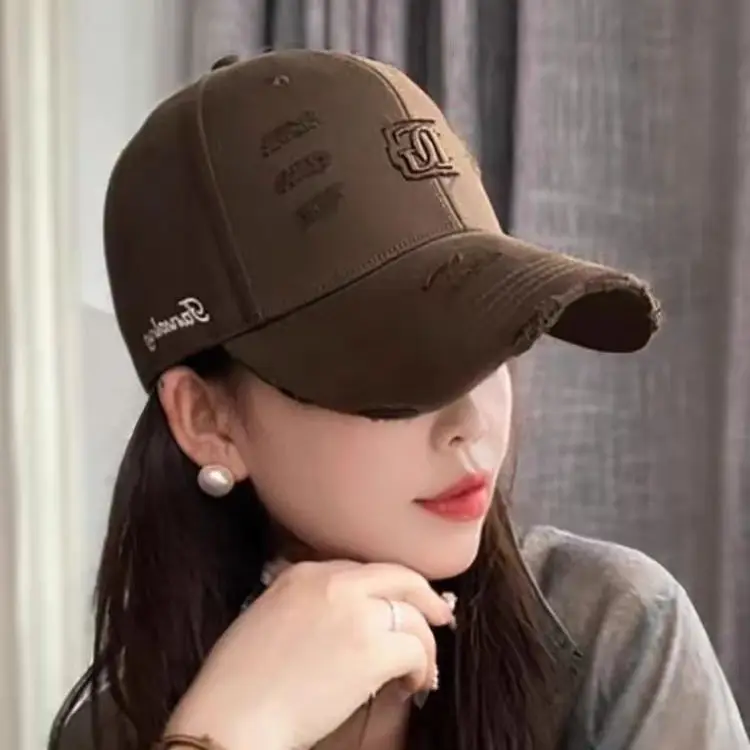 Spring Korean Style White Peaked Cap with Embroidered Baseball Cap - Image 7