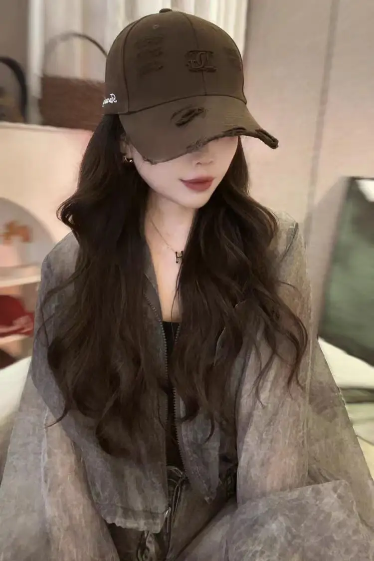 Spring Korean Style White Peaked Cap with Embroidered Baseball Cap — feature 6