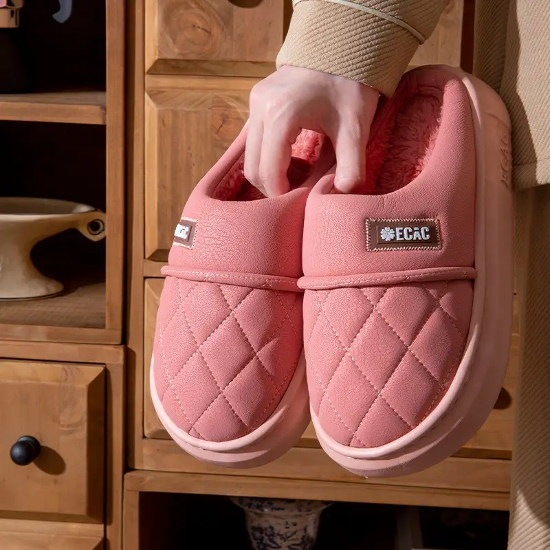 Waterproof Cotton Slippers for Men, Autumn and Winter Outer Wear Thick Soles 2025 New Indoor Home Non-Slip Leather Cotton Slippers for Women