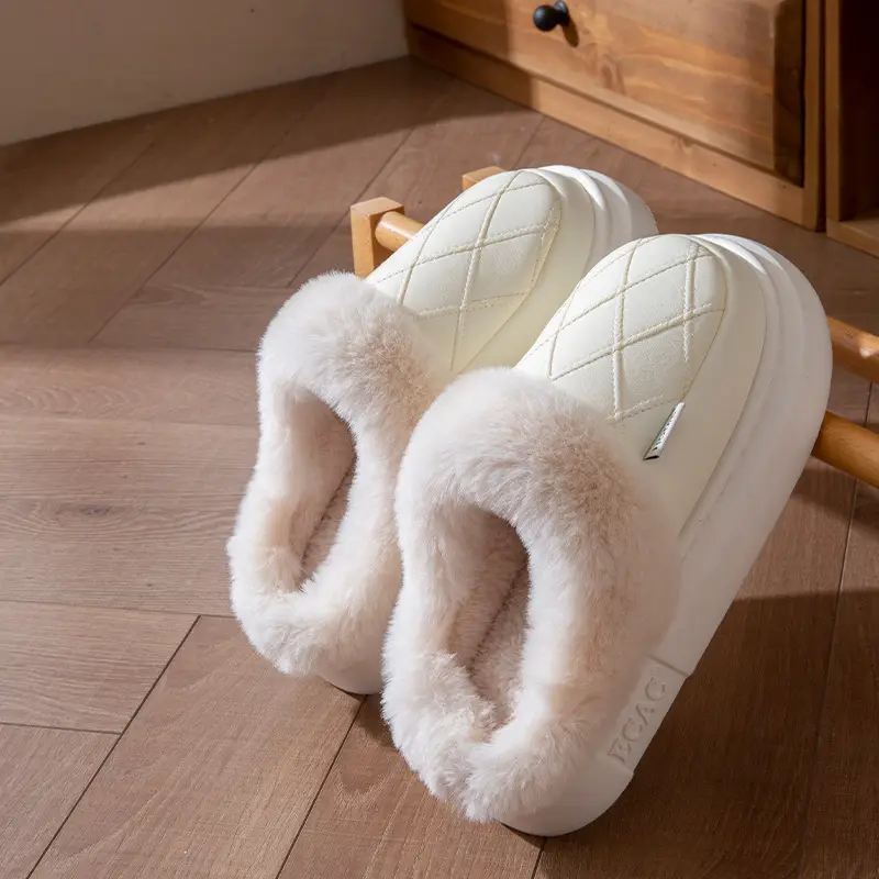 Women's Winter Thickened Warm Non-Slip Cotton Slippers 2025 New Indoor Home Odor-Resistant Plush Slippers Maternity Shoes