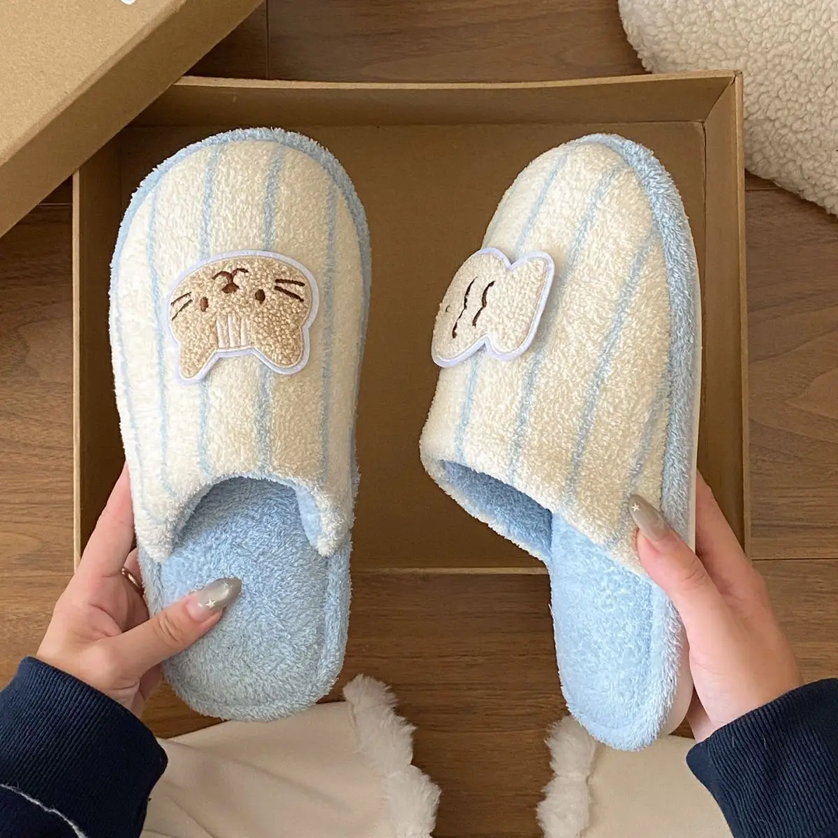 Cute Embroidered Cat Fish Head Flats for Women — feature 21