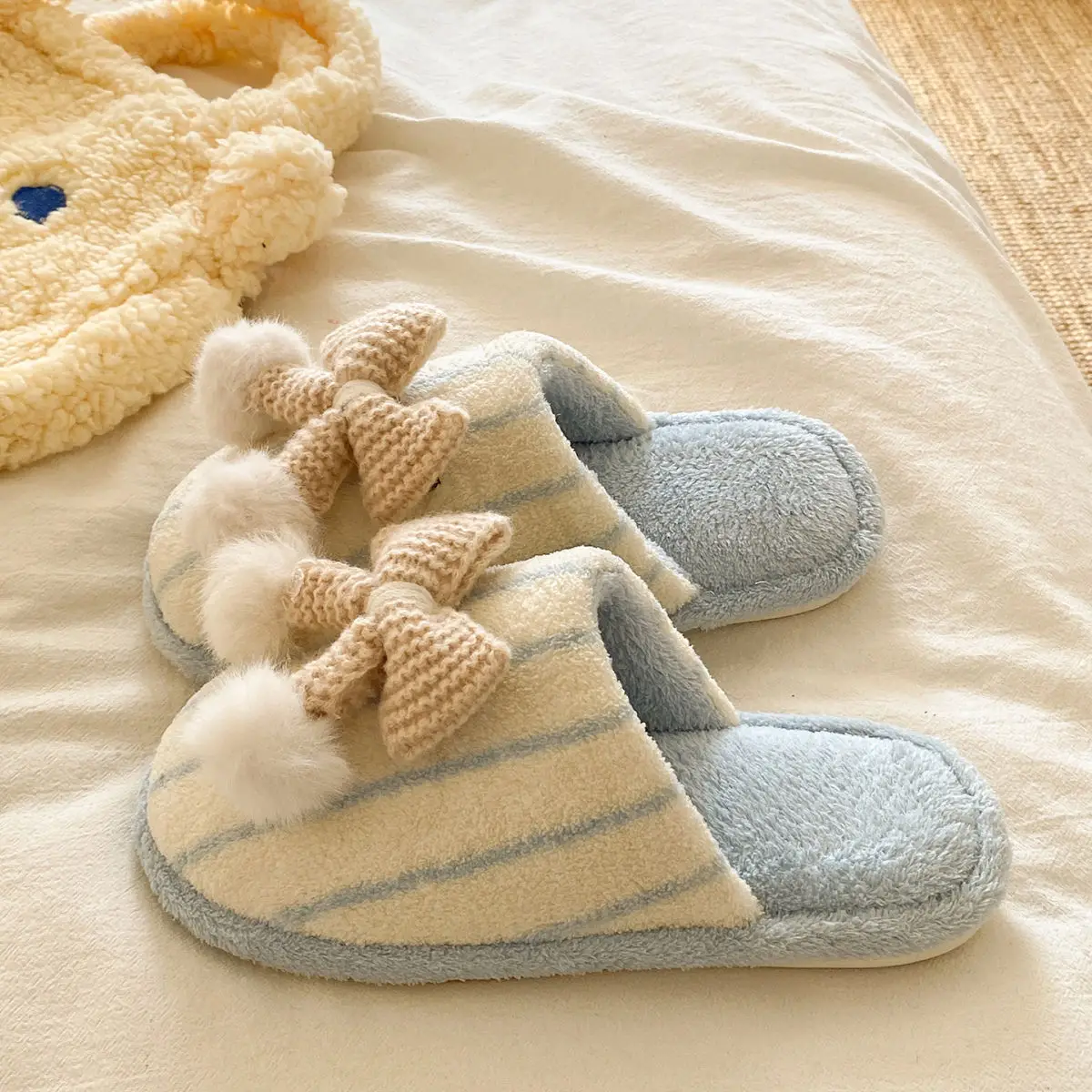 Winter Furry Slip-On Slippers for Women Pink — feature 19