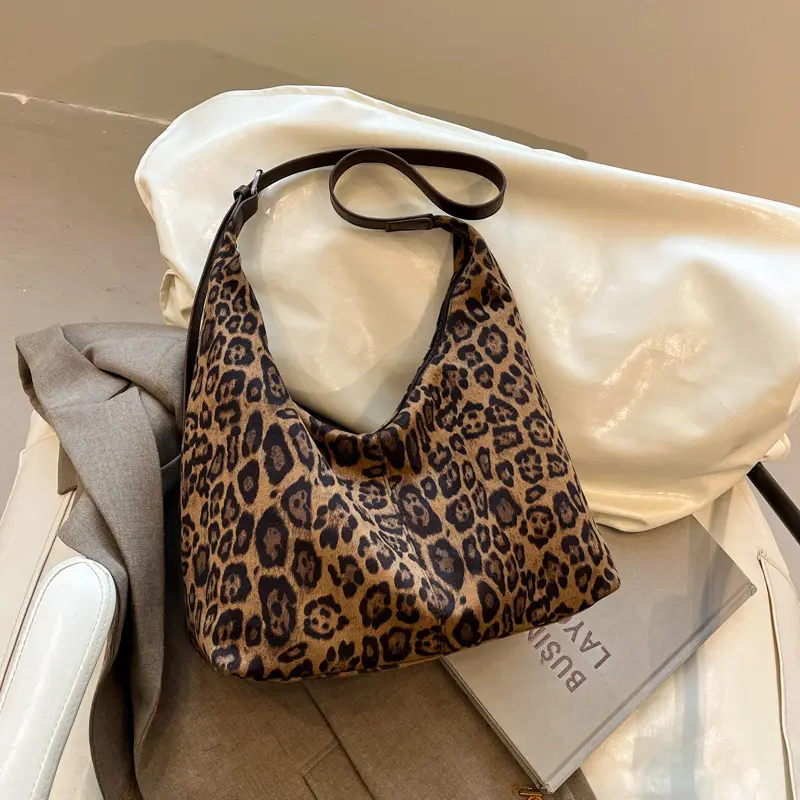 Leopard Print Korean Style Tote Bag for Office & Travel