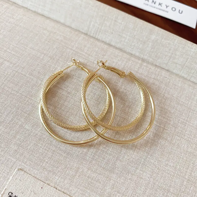 Minimalist Silver Needle Round Hoop Earrings Simple Fashion Commuter Personality Versatile Earrings Light Luxury High-End Earrings