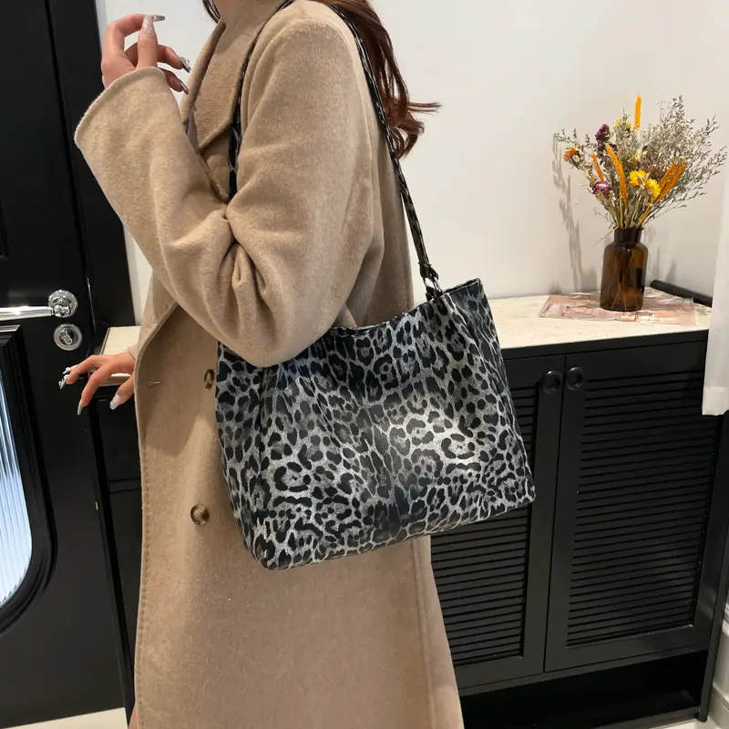 Women Leopard Print Tote Bags 2024 New Large Capacity - Image 6