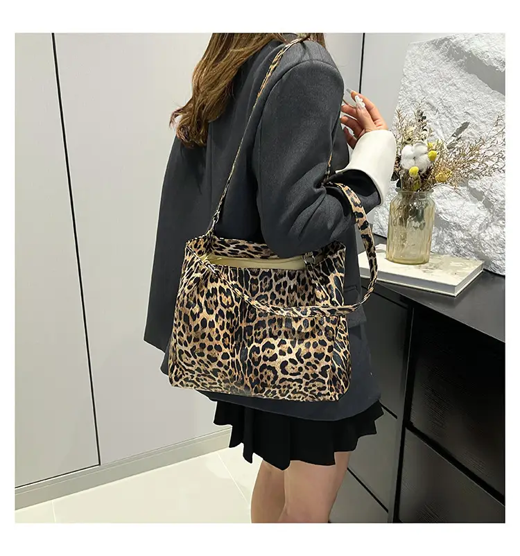 Women Leopard Print Tote Bags 2024 New Large Capacity — feature 13