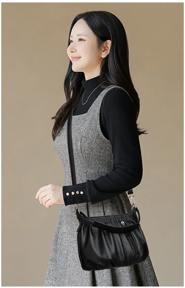 Black Retro Soft Leather Shoulder Bag for Women 2026 — feature 10