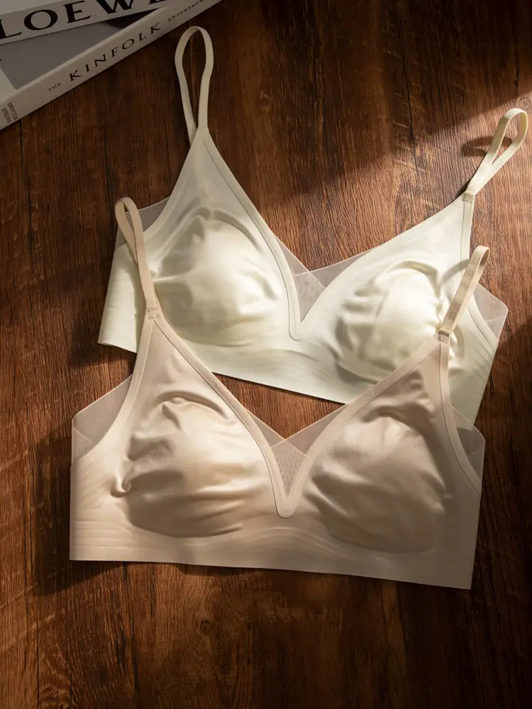 Cynl French Seamless Satin Intimates for Women 2025 New Hot Style Summer Thin Style Big Breasts Showing Small Cool Breathable Bra — feature 15