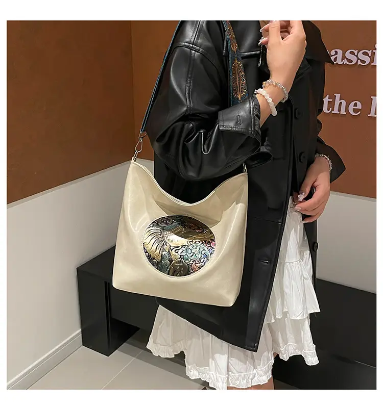 Retro Crossbody Tote Bag Women Leather Travel Bag Brown Black — feature 12