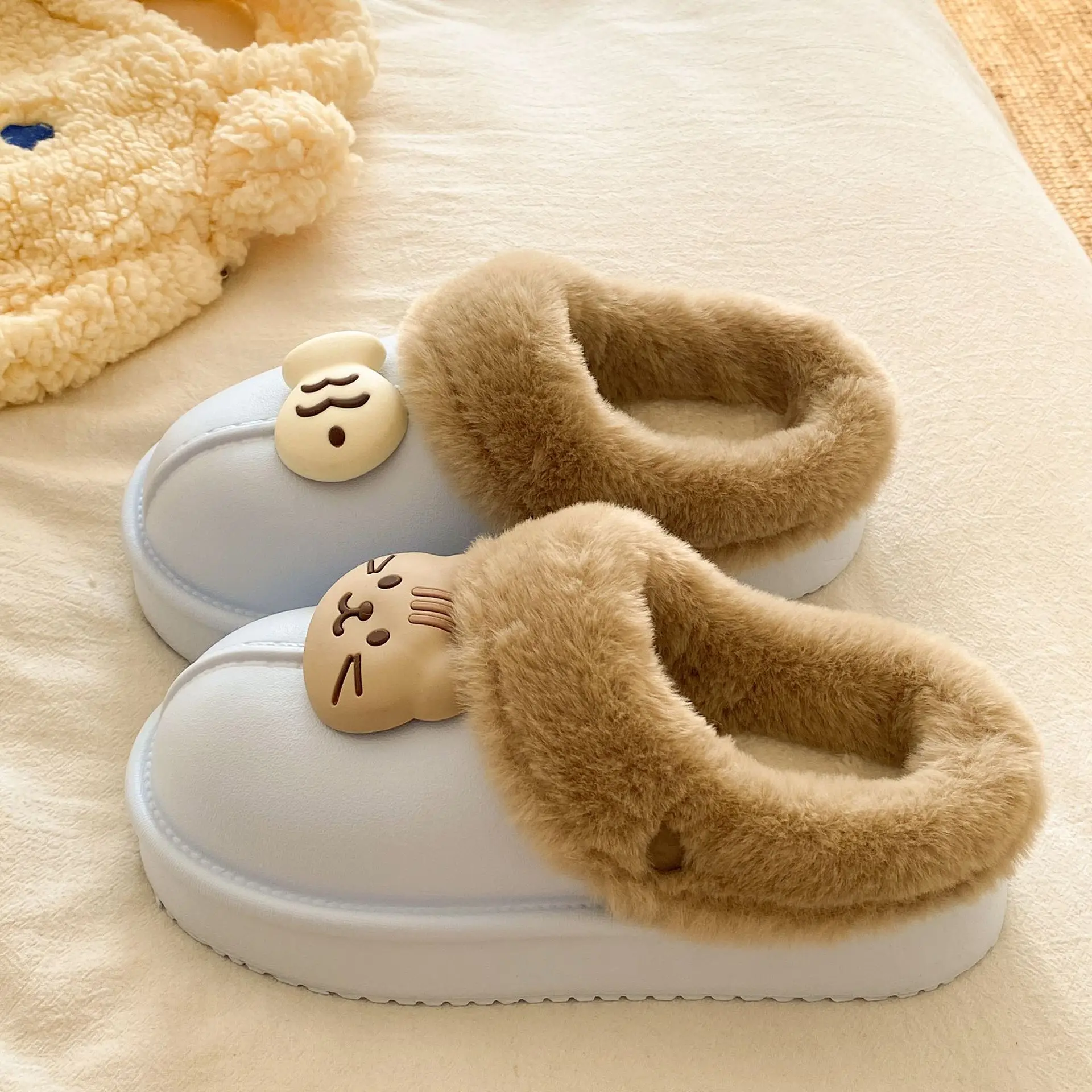 Eva Winter Fleece Lined Women's Slippers - Image 3