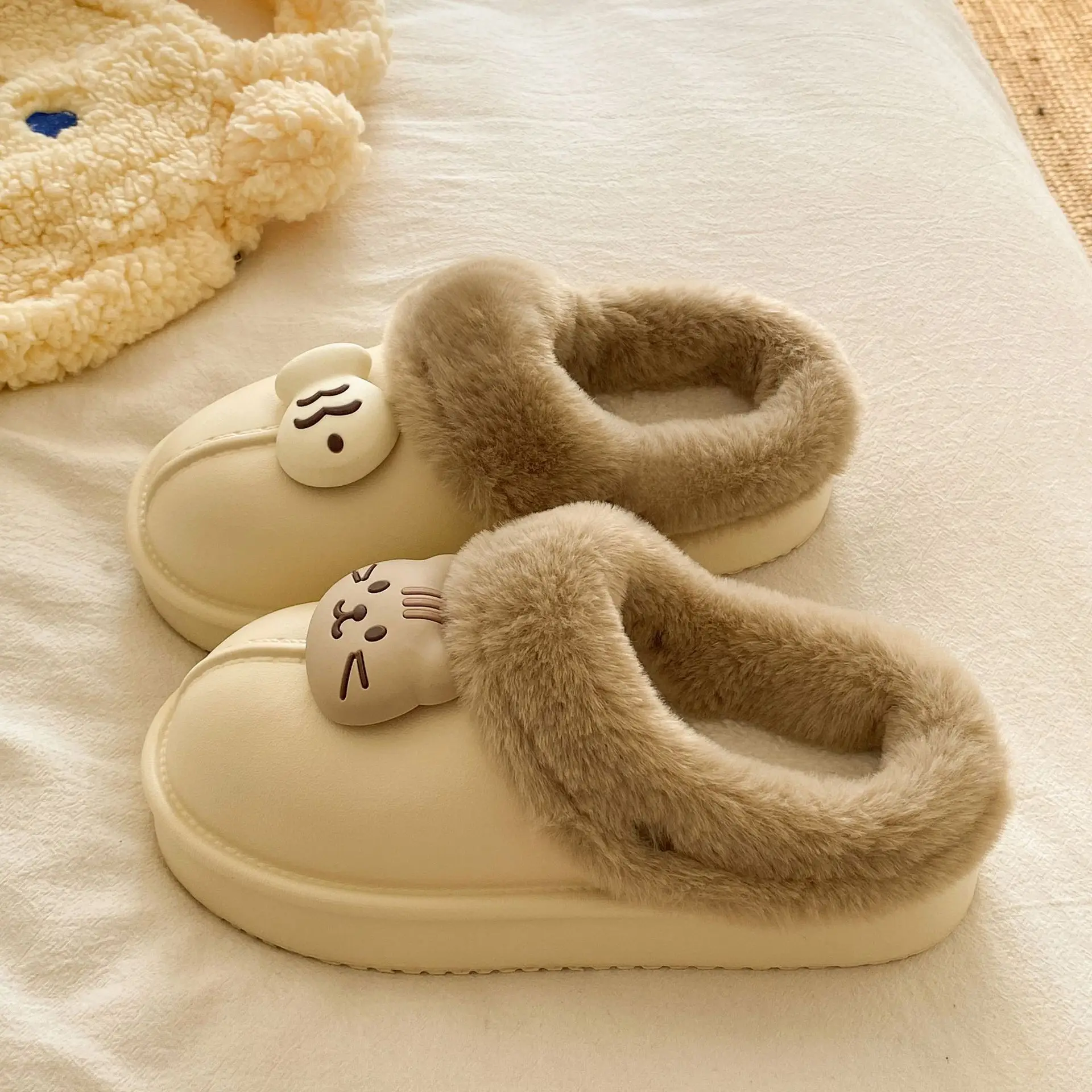 Eva Winter Fleece Lined Women's Slippers - Image 4