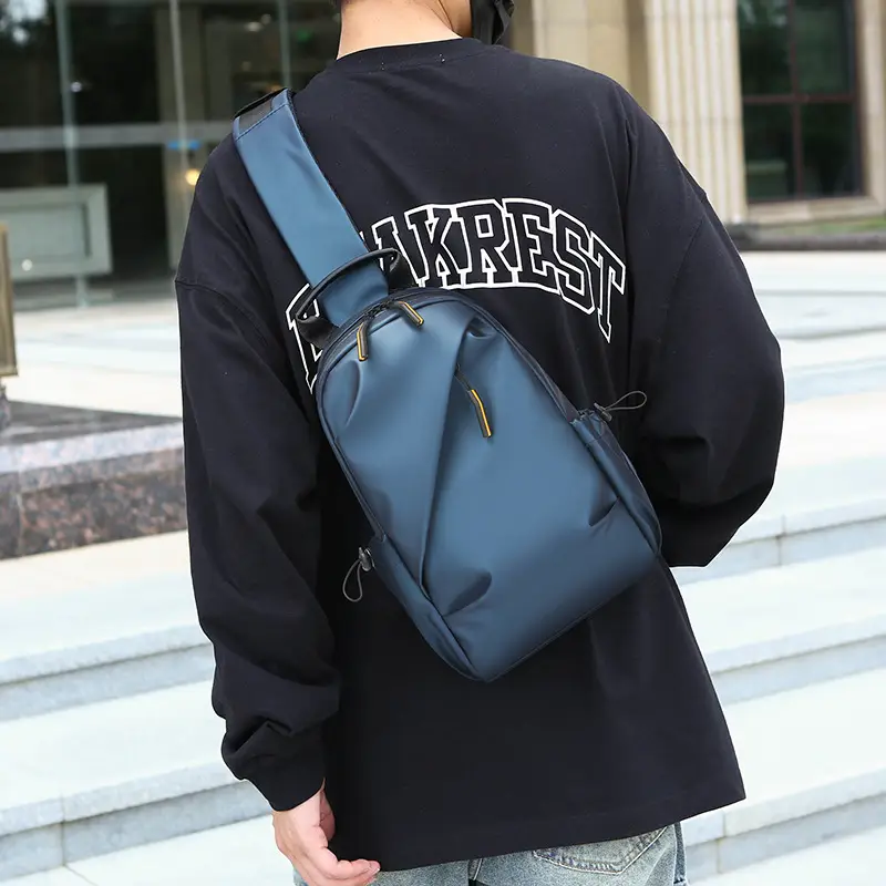 Men's Black Crossbody Sports Bag Large Capacity - Image 6