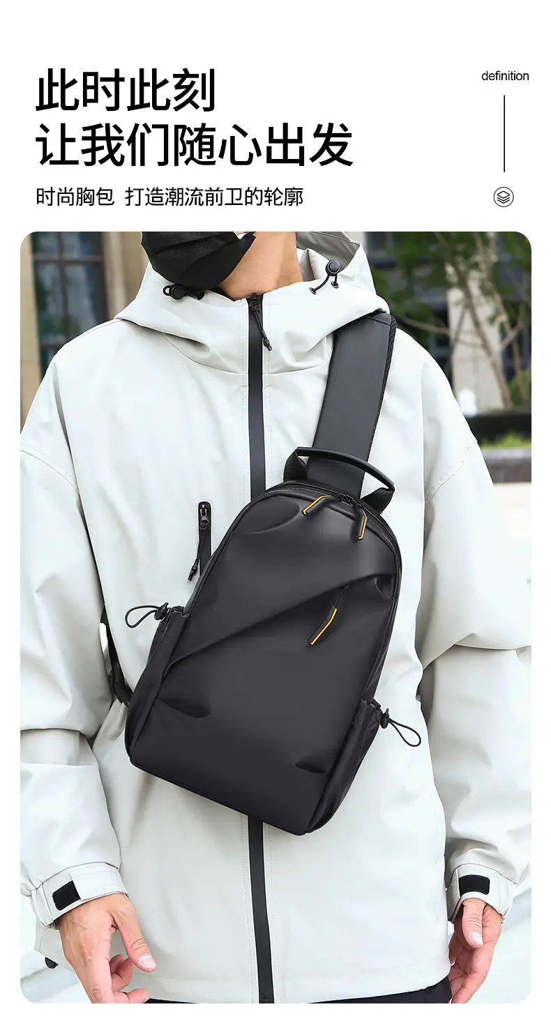 Men's Black Crossbody Sports Bag Large Capacity — feature 4