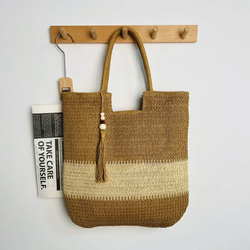 Hand-Woven Summer Shoulder Bag for Women - Image 2