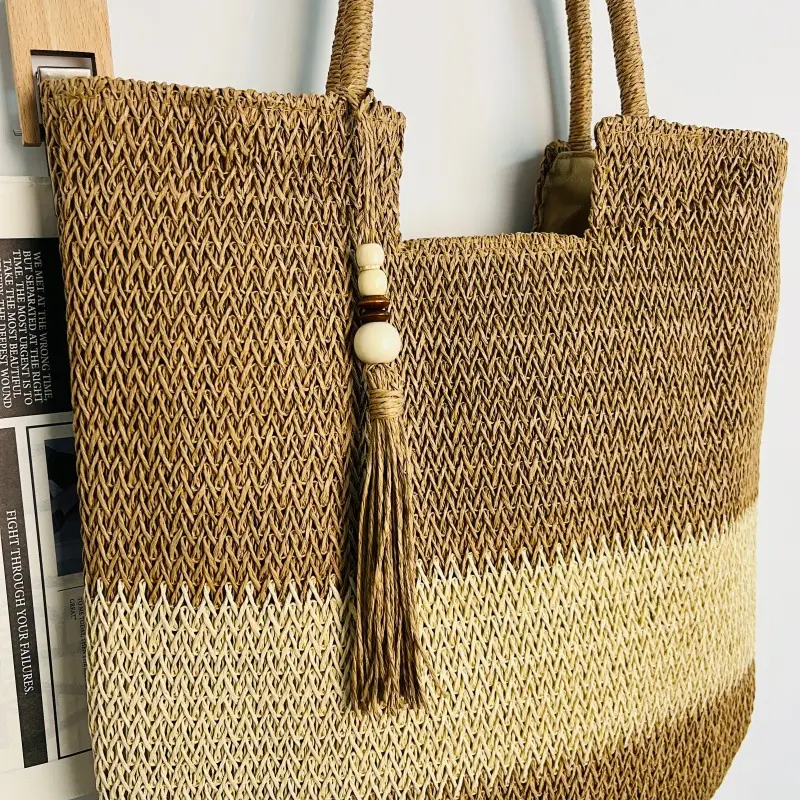 Hand-Woven Summer Shoulder Bag for Women — feature 9
