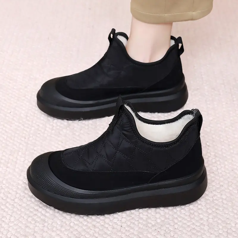 Women's Warm Winter Cotton Boots, Fashionable Versatile Anti-Slip Snow Boots, Casual Comfortable Slip-On Mom Shoes - Image 4