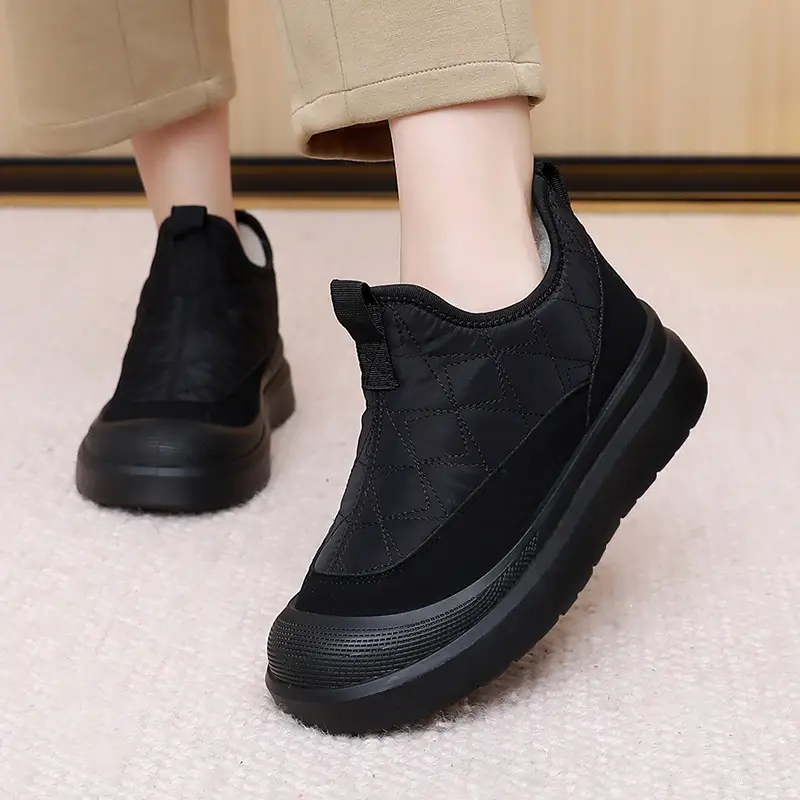 Winter Boots for Women, One-Piece Delivery, New Style Boots with Plush Lining, Slip-On Women's Shoes, Snow Boots, Comfortable Cotton Shoes That Don'T Tire the Feet - Image 4
