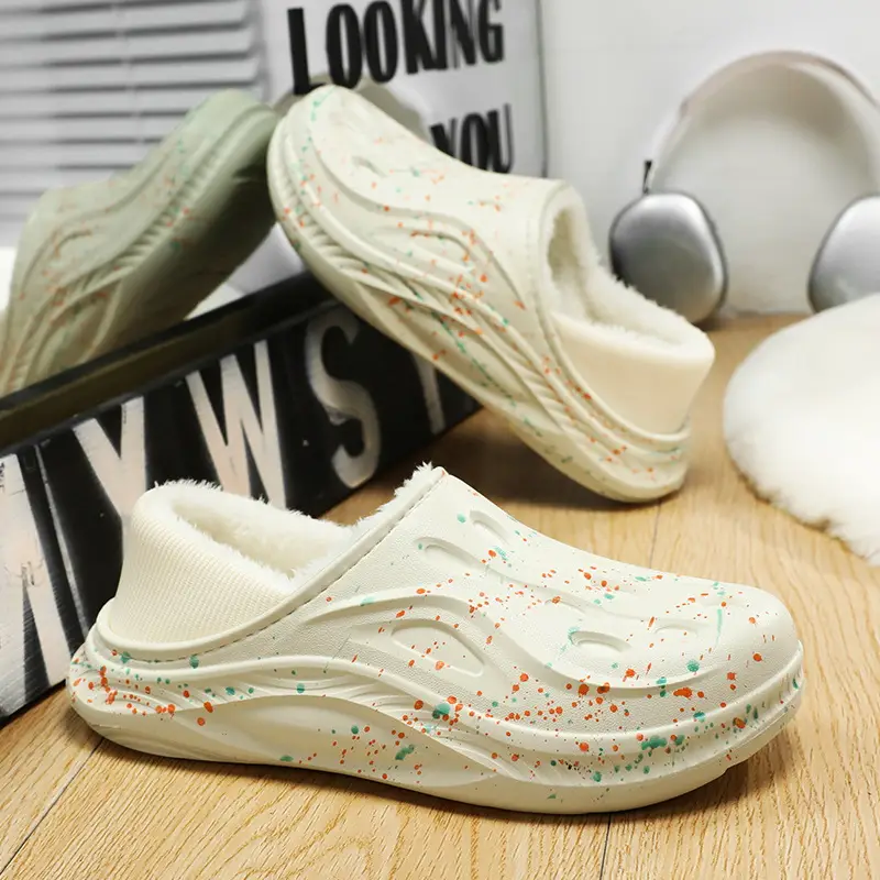 Fleece-Lined and Cotton-Padded Clogs for Outdoor Wear, Cotton Slippers for Home, High-End Feel, Slip-On Winter Starry Cotton Shoes for Men - Image 6