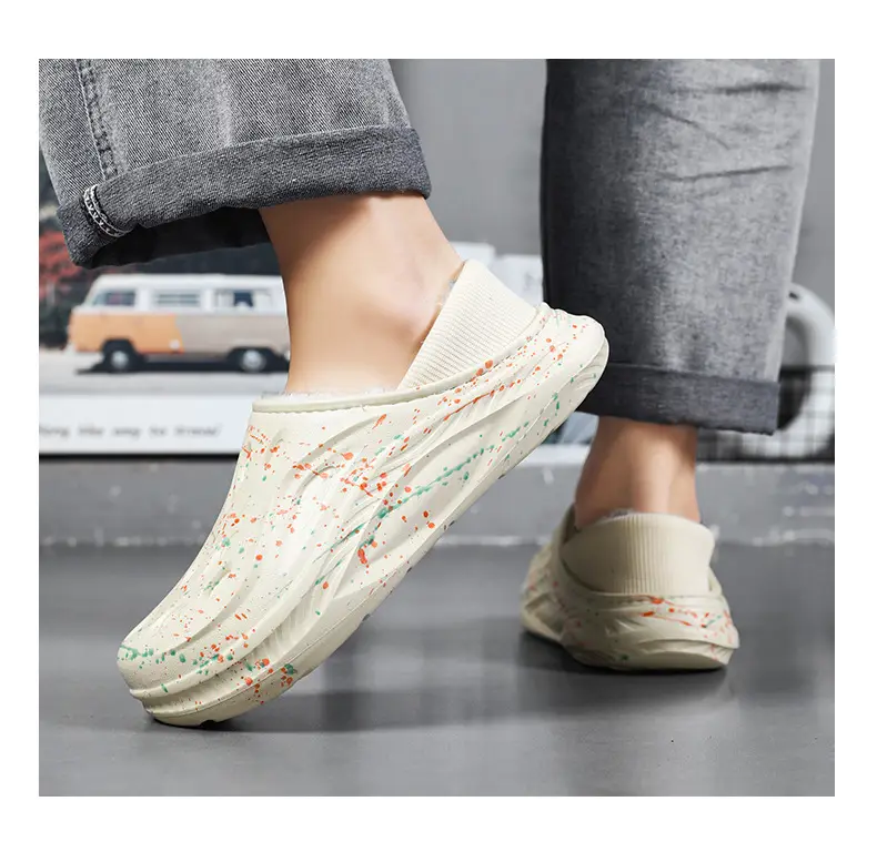 Fleece-Lined and Cotton-Padded Clogs for Outdoor Wear, Cotton Slippers for Home, High-End Feel, Slip-On Winter Starry Cotton Shoes for Men — feature 12