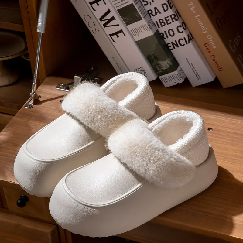 Stuffed Warm Cotton Slippers for Men 2025 New Autumn and Winter Indoor Home Non-Slip Thick-Soled Cotton Slippers for Women