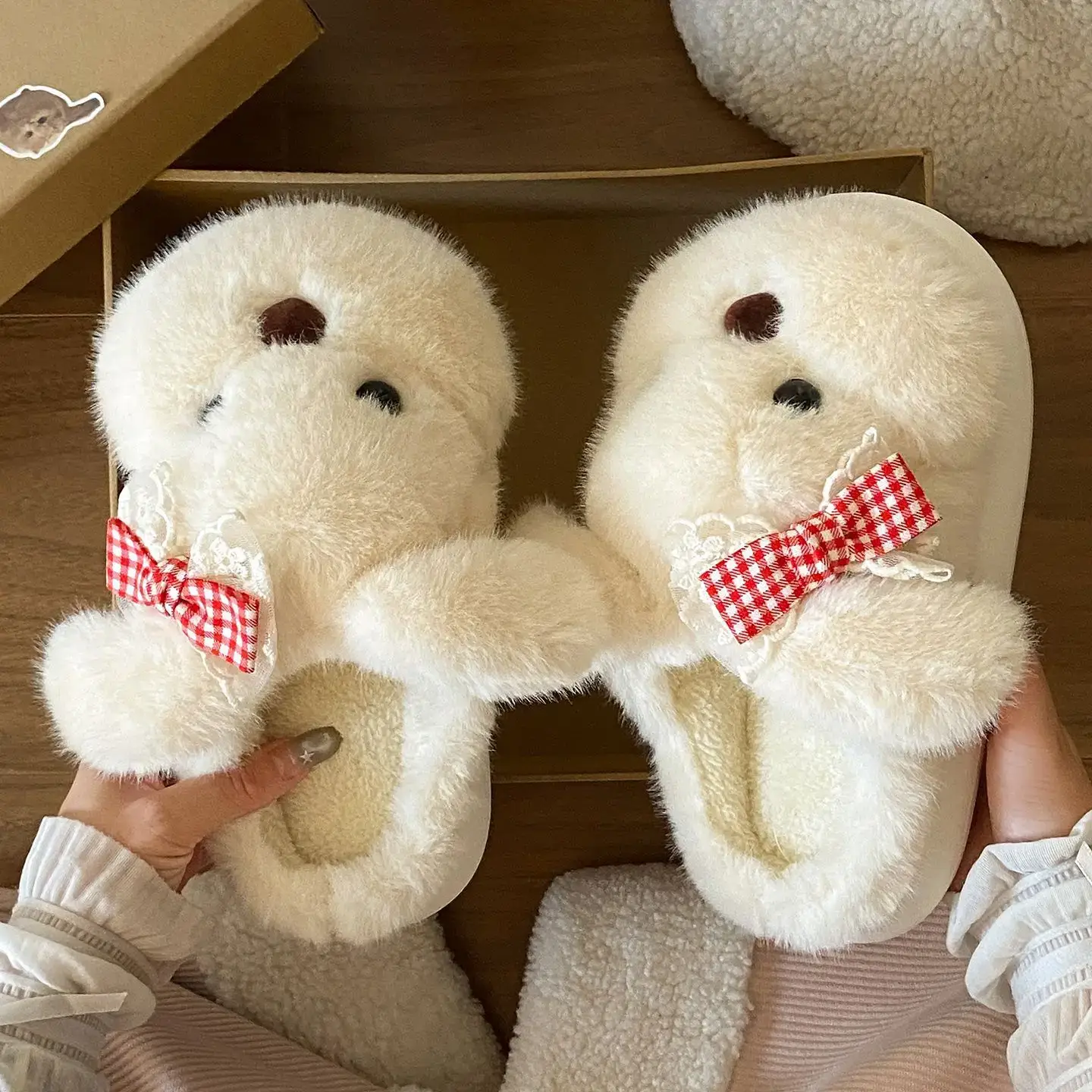 2025 Cartoon Bow Stuffed Cotton Slippers for Girls - Image 3
