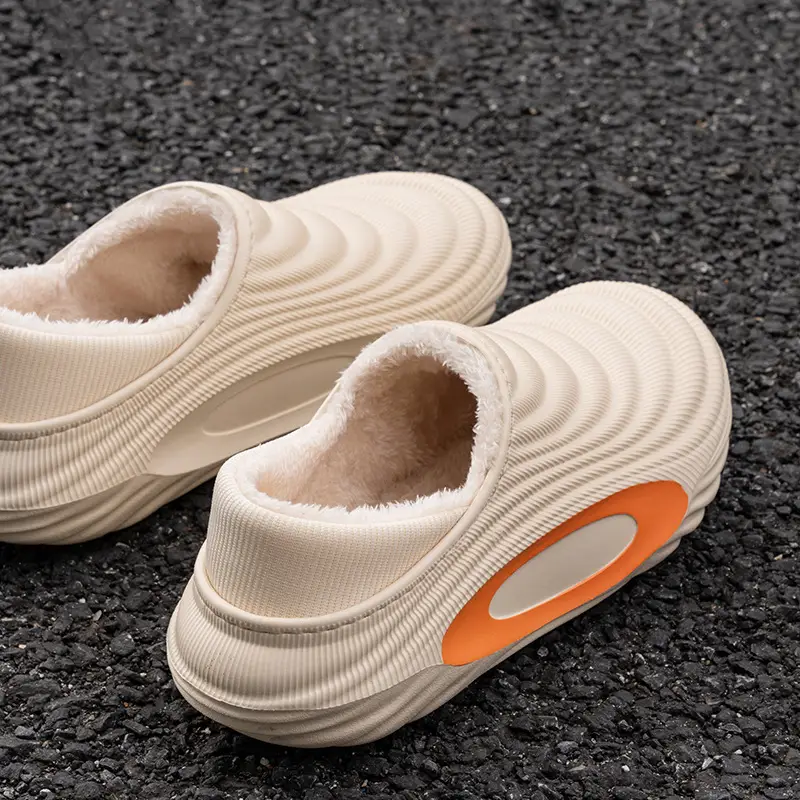 Men's 2025 Winter New All-Inclusive Fleece-Lined Warm Cotton Slippers with Poop Feeling, Thickeneded Soft-Soled Home Cotton Slippers for Women - Image 3