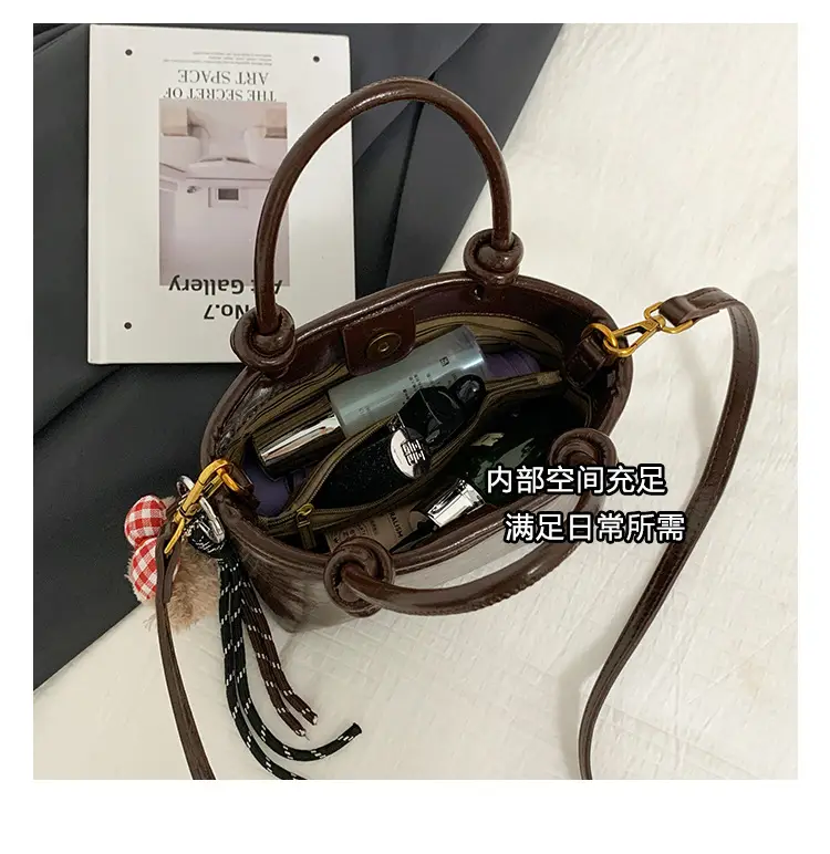 2025 Black Leather Bucket Bag for Women — feature 4