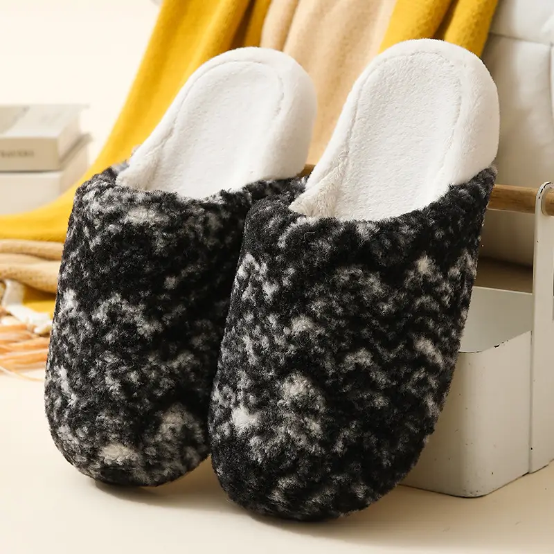 Cotton Slippers for Women in Autumn and Winter Retro Plaid Home Indoor Fleece-Lined Warm Soft Sole Non-Slip Couple Cotton Shoes Men's Wool Slippers - Image 3
