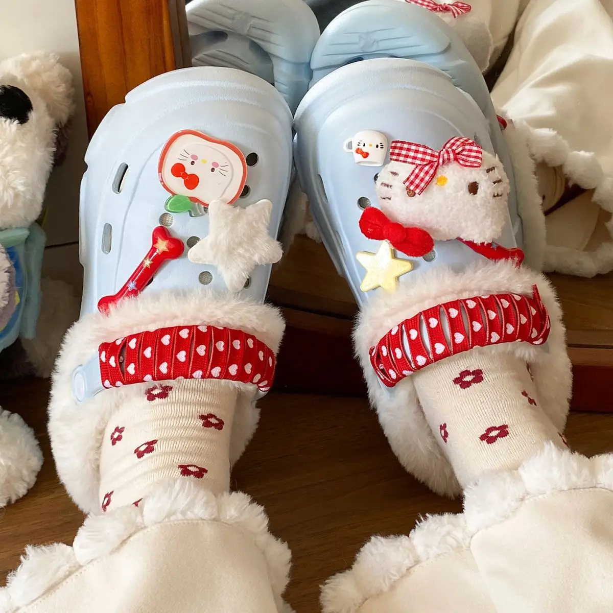 Winter Detachable Korean Style Plush Shoes for Women — feature 38
