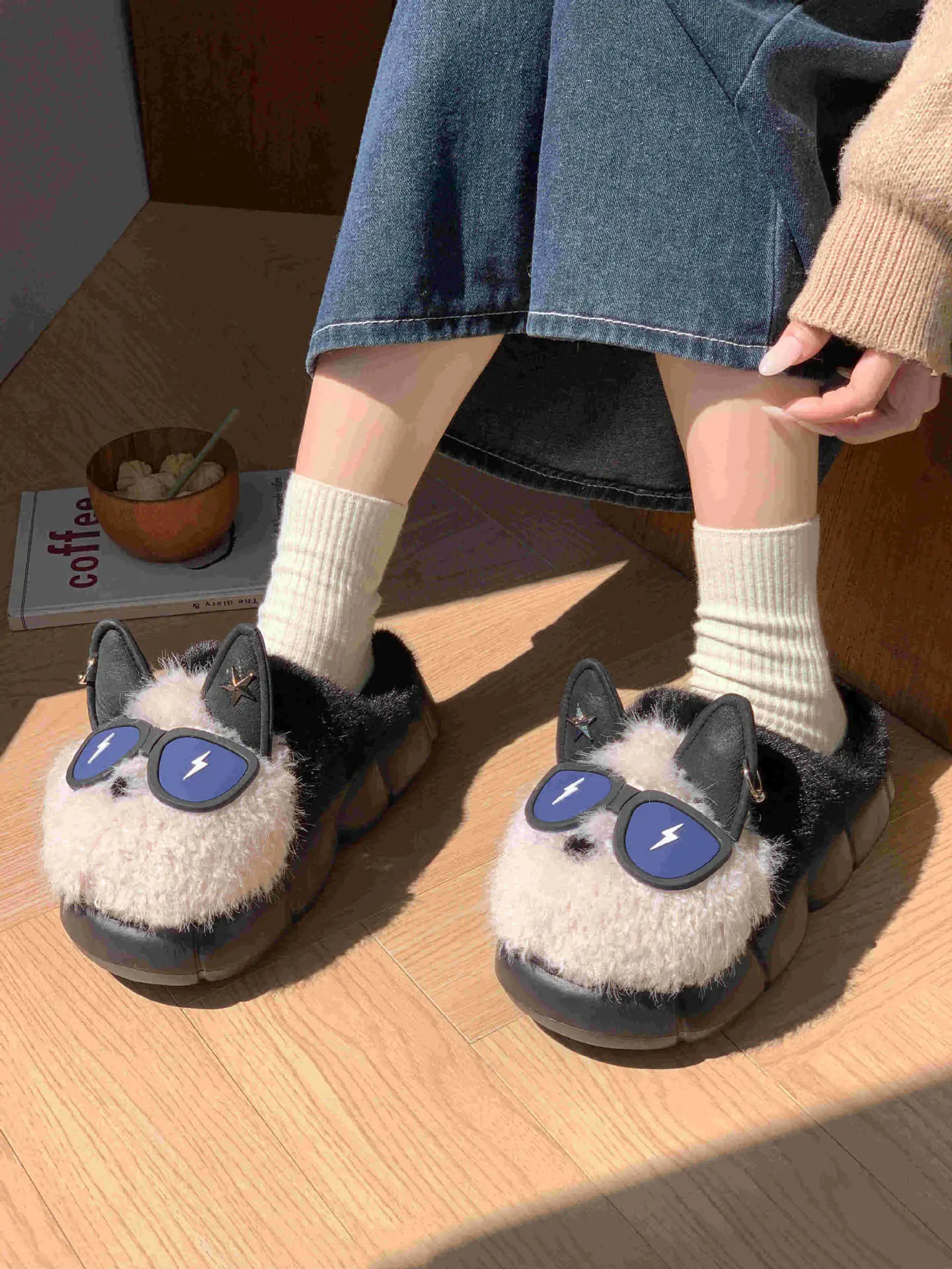 Winter Cat Sunglasses Slippers for Men Women Soft Warm Closed Toe — feature 4