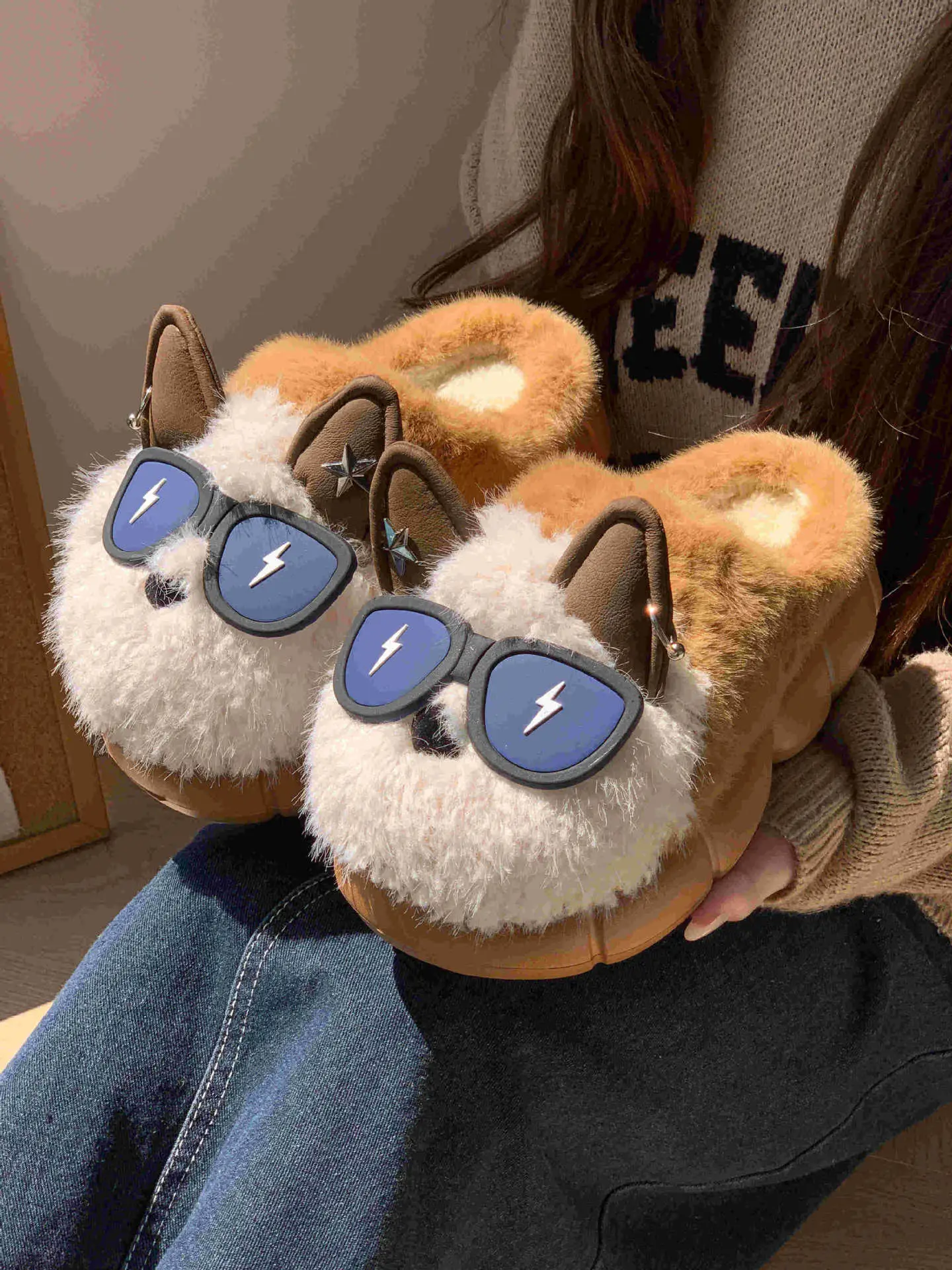 Winter Cat Sunglasses Slippers for Men Women Soft Warm Closed Toe — feature 8