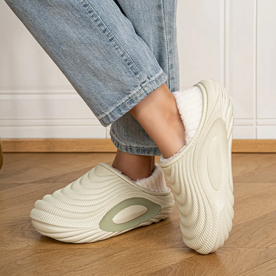 New Waterproof Cotton Slippers for Men, Home Slippers for Women, Soft-Soled Non-Slip Slippers, Thickeneded and Warm for Autumn and Winter