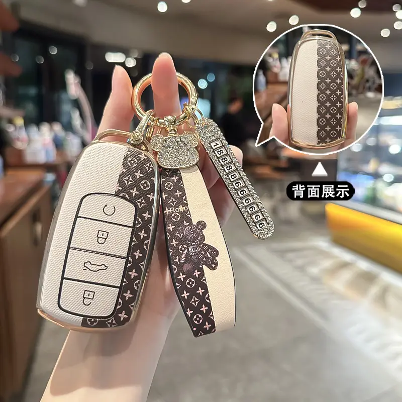 Tiggo 8 Plus Key Cover with Diamond Keys & Key Ring