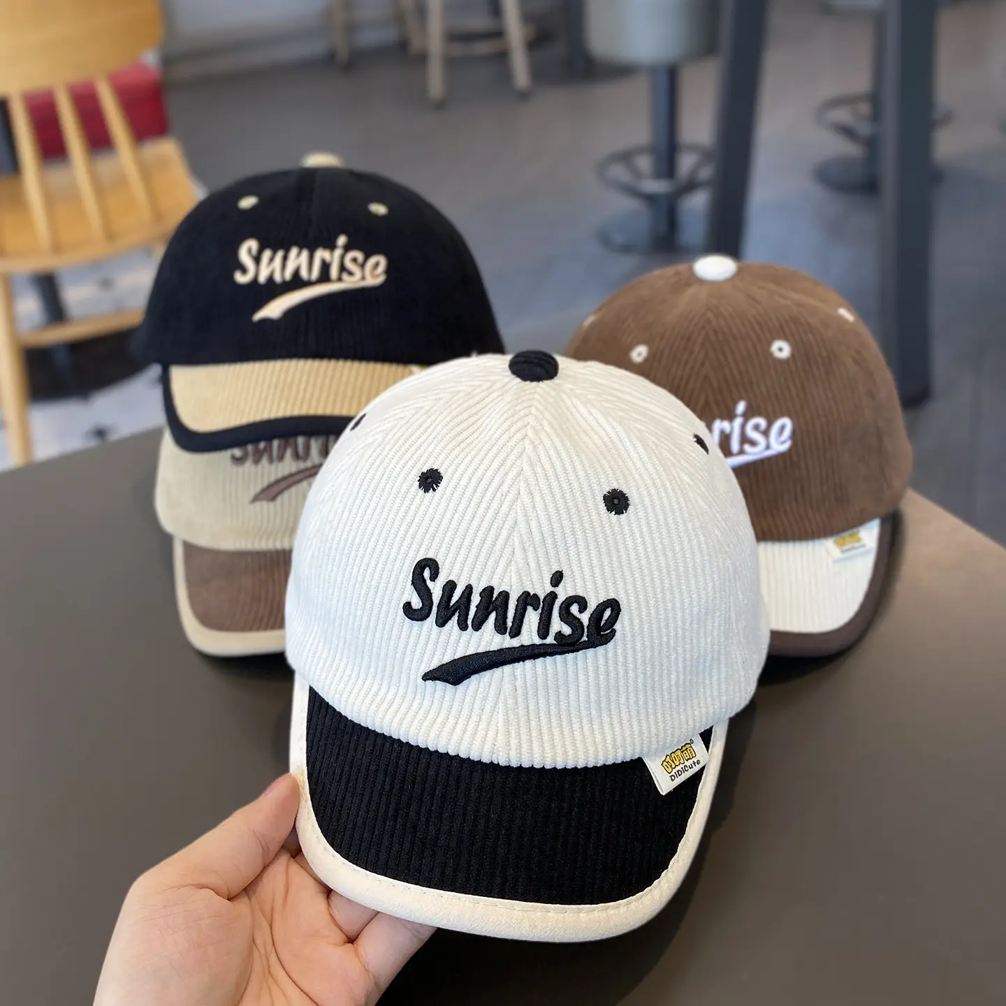 Children's Sunrise Beige Knitted Cap with Letter Design — feature 2