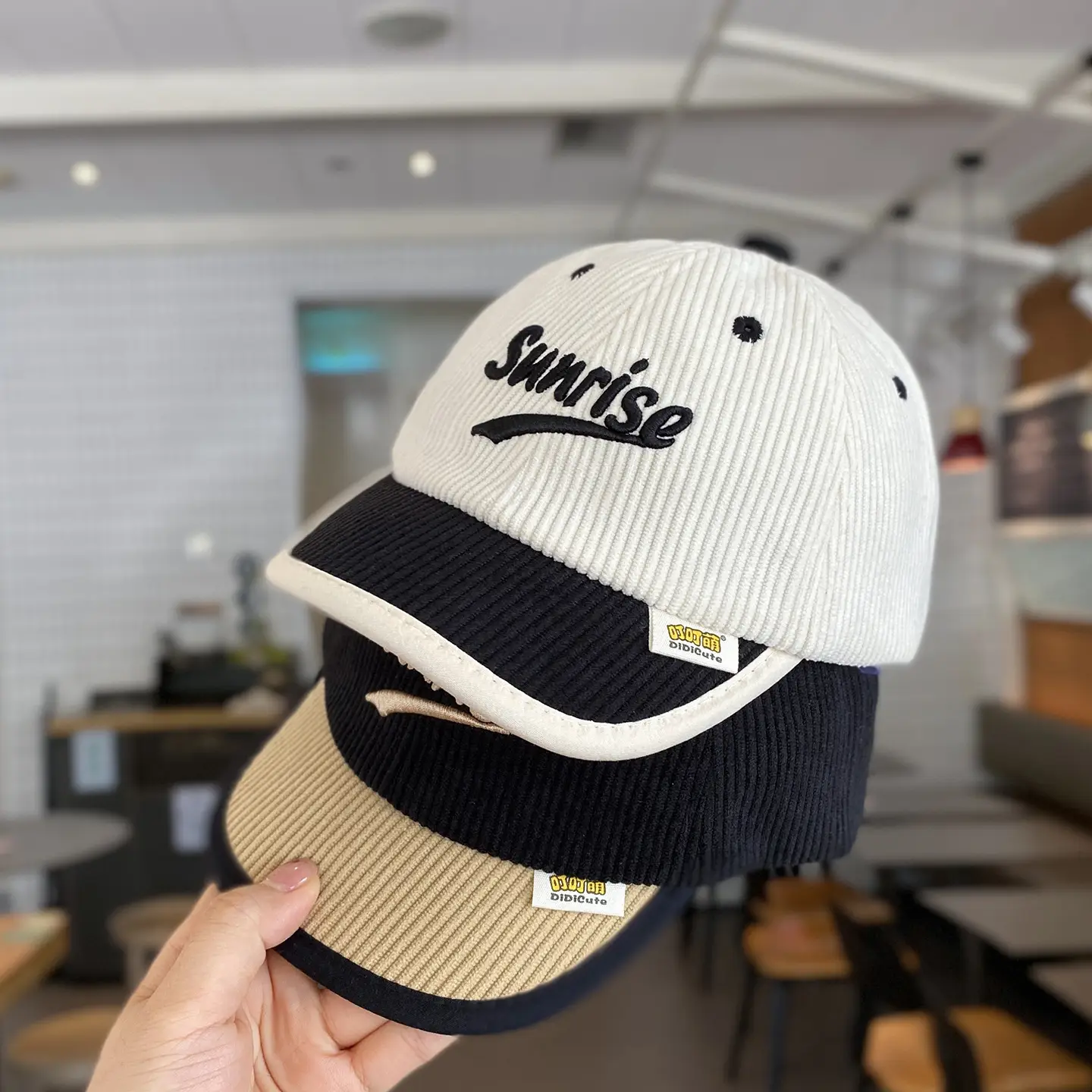 Children's Sunrise Beige Knitted Cap with Letter Design — feature 4