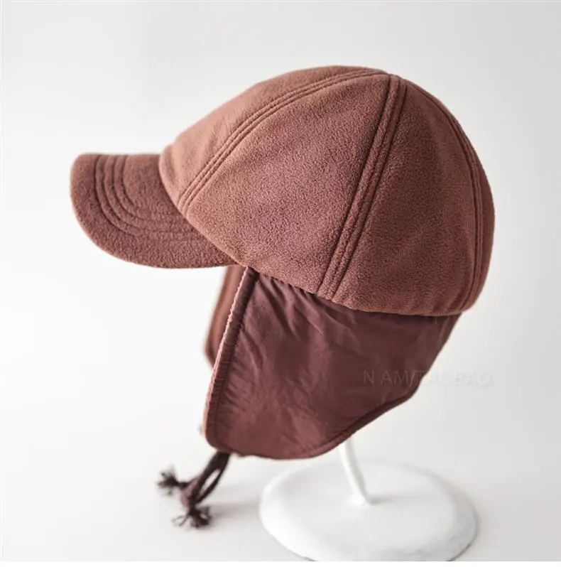 Warm Black Fleece Baseball Cap for Men Women — feature 5