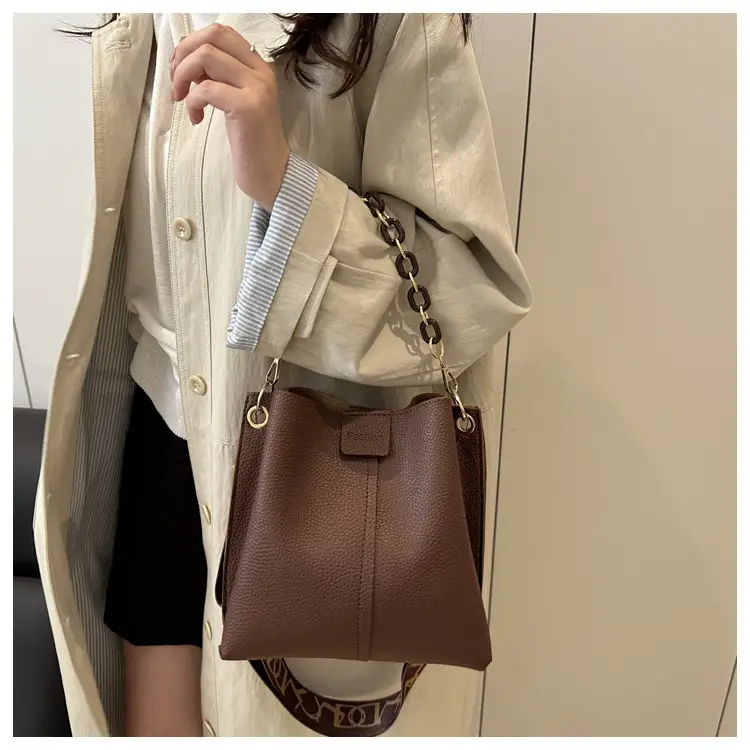2025 Autumn Luxury Chain Bucket Bags for Women — feature 14