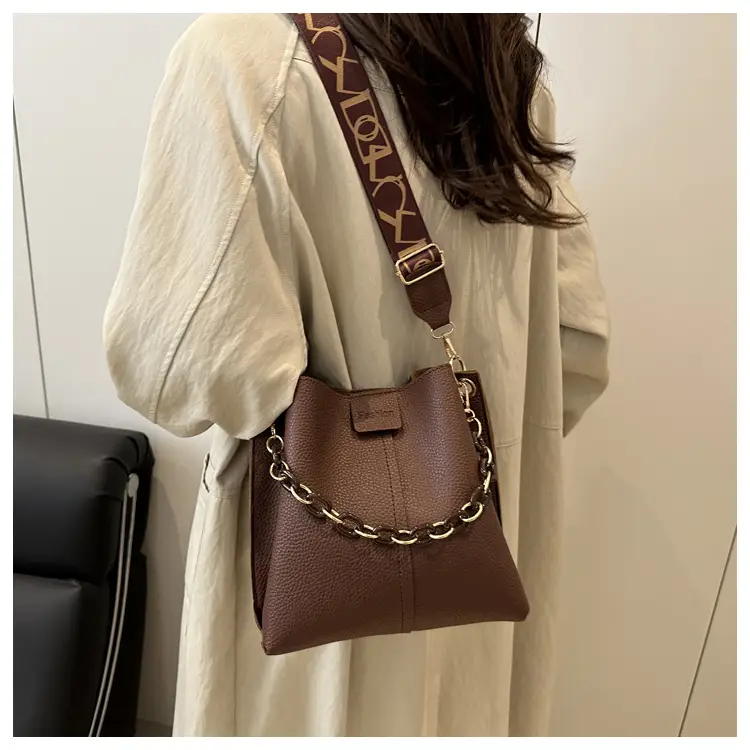 2025 Autumn Luxury Chain Bucket Bags for Women — feature 16