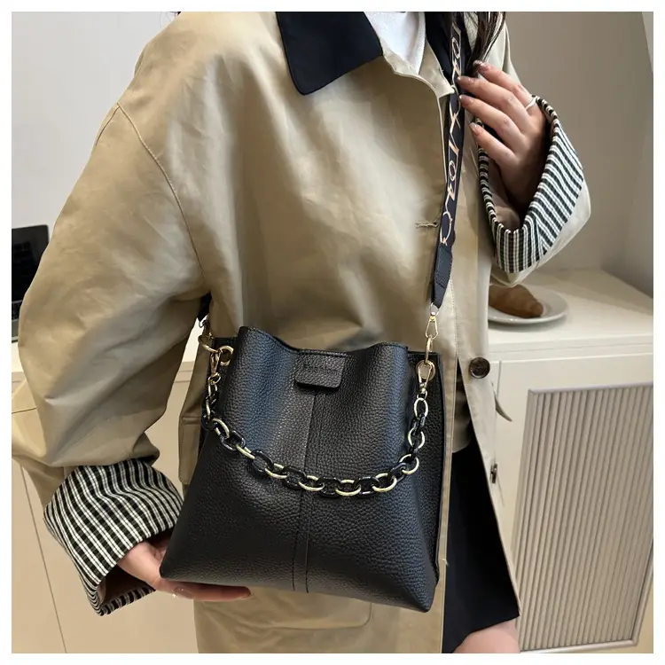 2025 Autumn Luxury Chain Bucket Bags for Women — feature 23