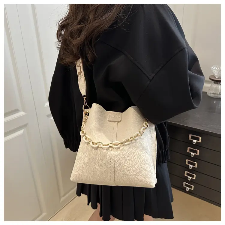 2025 Autumn Luxury Chain Bucket Bags for Women — feature 30